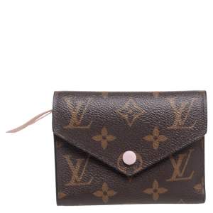 مملوكة مسبقًا Louis Vuitton Rose Ballerine Monogram Canvas Victorine Wallet