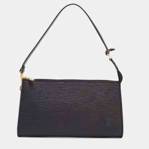 مملوكة مسبقًا Louis Vuitton Black Epi Leather Pochette Accessoires Bag