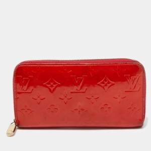 Louis Vuitton Pomme D’amour Monogram Vernis Zippy Wallet