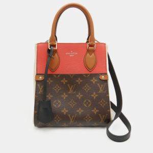 LOUIS VUITTON Monogram Canvas and Leather PM Fold Tote 