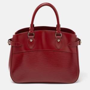 مملوكة مسبقًا Louis Vuitton Rubis Epi Leather Passy PM Bag