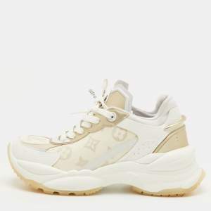 Pre Owned Louis Vuitton Run 55 Size 36 White/Gold Canvas, Rubber and Leather Trainers Sneakers