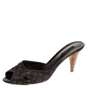 مملوكة مسبقًا Louis Vuitton Brown Mini Monogram Canvas Slide Mule Sandals Size 40.5