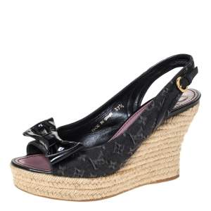 Pre Owned صندل لوي فيتون بفتحة كعب و بكعب روكي إسبادريل و مزين بفيونكة جلد لامع و دنيم مونوغرامي أسود مقاس 37.5