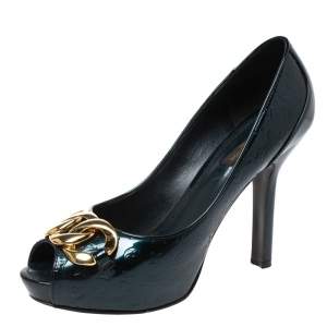 مملوكة مسبقًا Louis Vuitton Green Monogram Vernis Claudia Peep Toe Pumps Size 37.5 