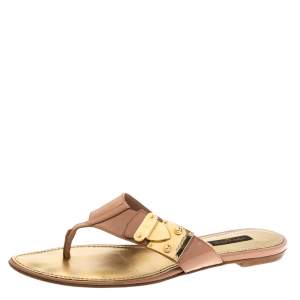 مملوكة مسبقًا Louis Vuitton Beige Patent Leather Thong Flats Size 38.5