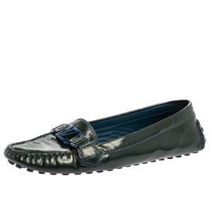 مملوكة مسبقًا Louis Vuitton Green Patent Leather Oxford Flats Size 40