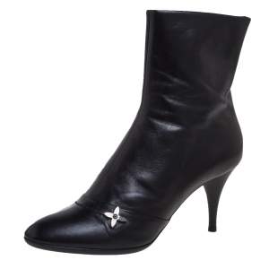 مملوكة مسبقًا Louis Vuitton Black Leather Zipper Detail  Booties Size 40