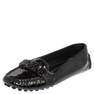 مملوكة مسبقًا Louis Vuitton Black  Patent Leather Slip On Loafers Size 35