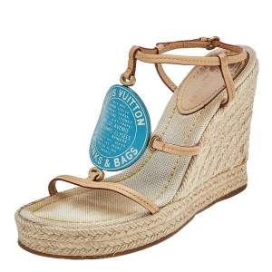 مملوكة مسبقًا Louis Vuitton Beige/Blue Vachetta Leather Divine Trunks And Bags Espadrille Wedge Sandals Size 36