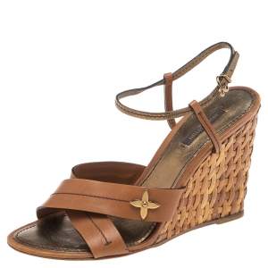 مملوكة مسبقًا Louis Vuitton Tan Leather Bouton D'or Basket Weave Espadrille Wedge Sandals Size 38.5