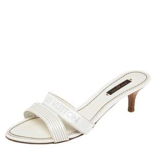 Louis Vuitton Off White Patent Leather Slide Sandals Size 38