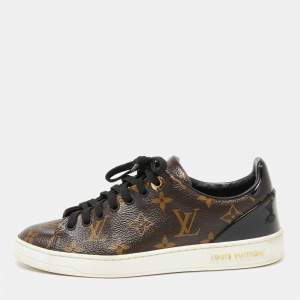 Pre Owned حذاء رياضي لوي فيتون فرونترو جلد لامع وكانفاس مونوغرامي أسود/بني مقاس 35.5