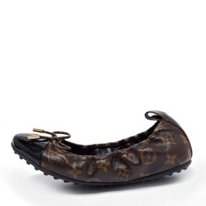 Pre Owned Louis Vuitton Brown/Black Monogram Canvas and Patent Leather Bow Cap Toe Scrunch Ballet Flats Size 37