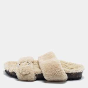 Pre Owned Louis Vuitton Beige Shearling Fur Flat Slides Size 39