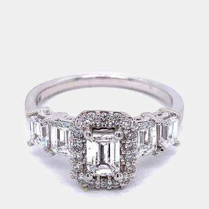 14K Lab Grown Diamonds Emerald Halo Ring (1 1/2ctw) US 7