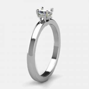 14K Emerald Petitie Ring (1/2 ctw) US 7