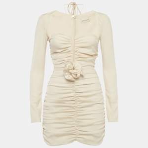 Pre Owned فستان ماجدا بوتريم قصير بلون بيج من الحرير مع زهور مجسمة ومزموم مقاس صغير - سمول