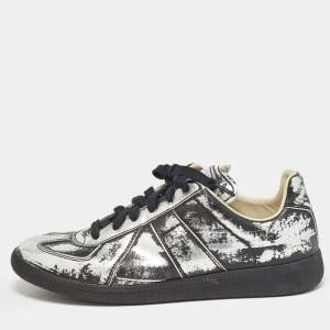 Maison Martin Margiela Silver/Black Leather Replica Sneakers Size 39