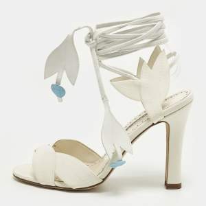 Pre Owned Manolo Blahnik Ossie 23 Size 38 White Fabric Ankle Strap Sandals