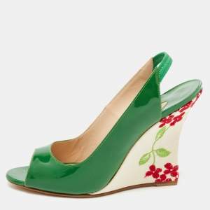 Manolo Blahnik Green Patent Leather Maniapla Embroidered Wedge Sandals Size 38.5