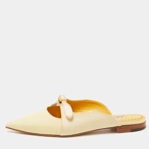 Pre Owned Manolo Blahnik Light Yellow Satin Mules Size 36.5