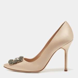 Manolo Blahnik Beige Satin Hangisi Pumps Size 39.5