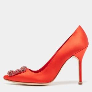 Pre Owned Manolo Blahnik Red Satin Hangisi Pumps Size 38