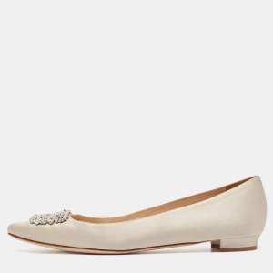 Manolo Blahnik Light Grey Satin Hangisi Flats Size 38.5