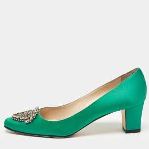 Manolo Blahnik Green Satin Okkaava Crystal Embellished Pumps Size 37.5