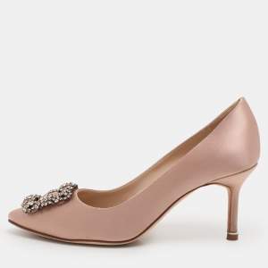 Manolo Blahnik Beige Satin Hangisi Pumps Size 37