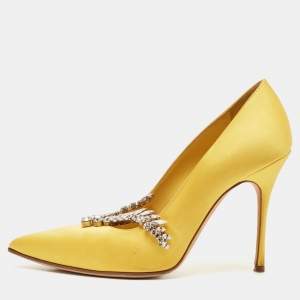 Manolo Blahnik  Yellow Satin Nadira Pumps Size 39