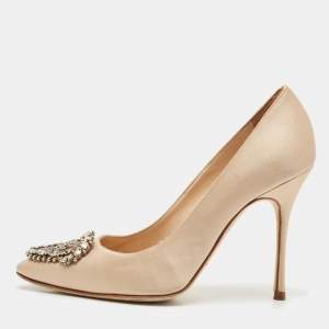 Manolo Blahnik Beige Satin Okkato Crystal Embellished Pumps Size 36