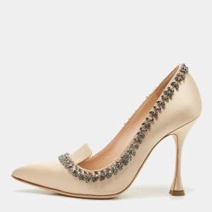 Manolo Blahnik Beige Satin Trionfa Pumps Size 37
