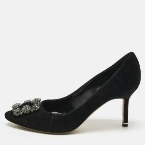 Pre Owned Manolo Blahnik Black Velvet Hangisi Pumps Size 38.5