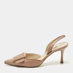 مملوكة مسبقًا Manolo Blahnik Maysli Size 38 Beige Leather Slingback Pumps