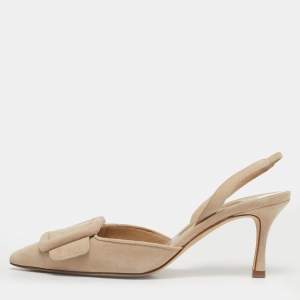 مملوكة مسبقًا Manolo Blahnik Maysli Size 35 Beige Suede Slingback Pumps