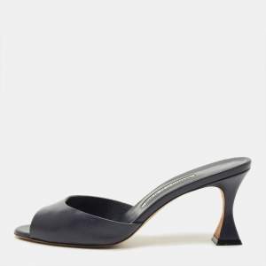 Pre Owned Manolo Blahnik Jadarona Size 39 Navy Blue Leather Mules