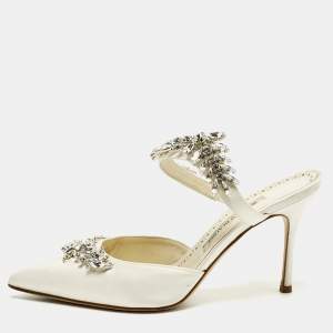 Pre Owned Manolo Blahnik Lurum Crystal Embellished Size 39.5 Ivory Satin Mules 