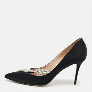 Pre Owned Manolo Blahnik Nadira Size 39.5 Black Satin Crystal Embellished Pumps