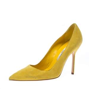 Pre Owned Manolo Blahnik Yellow Suede Ponited Toe Pumps Size 37