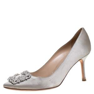 Pre Owned Manolo Blahnik Grey Satin Hangisi Crystal Embellished Pumps Size 38