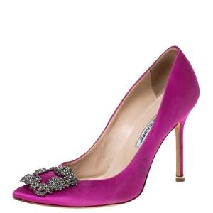 Pre Owned Manolo Blahnik Pink Satin Hangisi Crystal Embellished Pumps Size 38.5