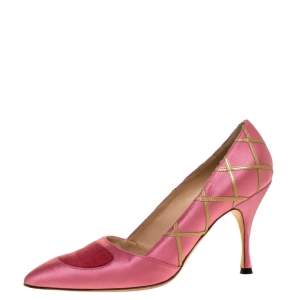 Pre Owned Manolo Blahnik Pink Satin Pointed Toe Pumps Size 38