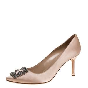 Pre Owned Manolo Blahnik Beige Satin Hangisi Crystal Embellished Pumps Size 41