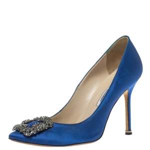Pre Owned Manolo Blahnik Bllue Satin Hangisi Crystal Embellished Pumps Size 38.5