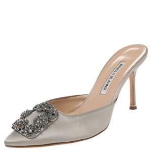 Pre Owned Manolo Blahnik Grey Satin Hangisi Slide Mules Size 37.5