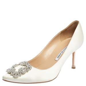 Pre Owned Manolo Blahnik White Satin Hangisi Embellished Pumps Size 37.5