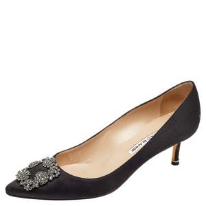Pre Owned Manolo Blahnik Black Satin Hangisi Embellished Pumps Size 39.5