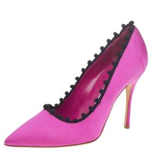 Pre Owned Manolo Blahnik Pink Satin BB Pointed Toe Pumps Size 38